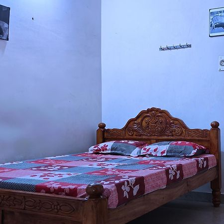Tiruvannāmalai Guru Krupa Home Stay מראה חיצוני תמונה